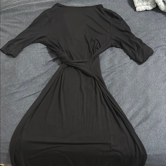 Elegant Black Wrap Dress - Picture 2 of 2